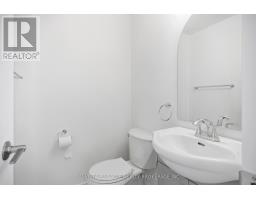 42 MILFORD CRESCENT - 24