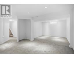 42 MILFORD CRESCENT - 27