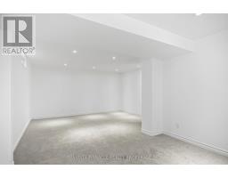 42 MILFORD CRESCENT - 28