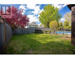 42 MILFORD CRESCENT - 35
