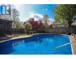 42 MILFORD CRESCENT - 5