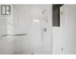 997 MAITLAND STREET - 31
