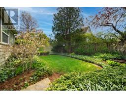 997 MAITLAND STREET - 41