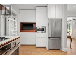 997 MAITLAND STREET - 8