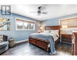 276 SOUTHCREST DRIVE - 22