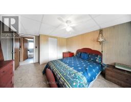 74652 TALBOT CRESCENT - 16