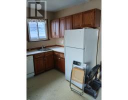 781 DUFFERIN AVENUE - 20