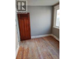 781 DUFFERIN AVENUE - 21