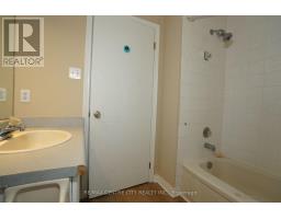 31 - 1548 RICHMOND STREET - 17