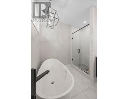 65 DEERFIELD ROAD - 17