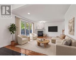 176 BUTTERCUP COURT - 14