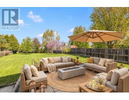 176 BUTTERCUP COURT - 36