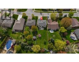 176 BUTTERCUP COURT - 43