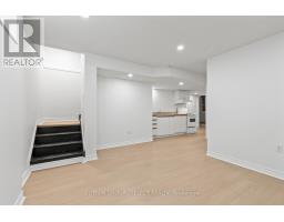 176 BUTTERCUP COURT - 44