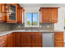 176 BUTTERCUP COURT - 8