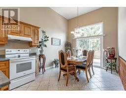 43 JUNIPER CRESCENT - 11