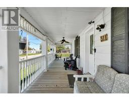 311 WARWICK STREET - 12