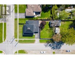 311 WARWICK STREET - 5