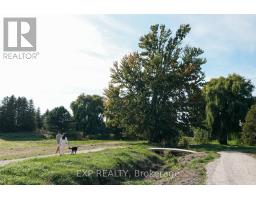LOT 17 - 72 DEARING DRIVE - 8