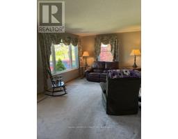 28 DIEPPE DRIVE - 4