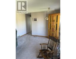 28 DIEPPE DRIVE - 5
