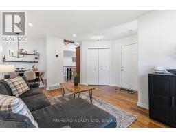 61 KINGSBRIDGE STREET - 16