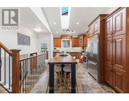 61 KINGSBRIDGE STREET - 22