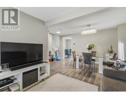 6 - 720 DEVERON CRESCENT - 11