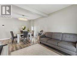 6 - 720 DEVERON CRESCENT - 12