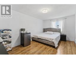 6 - 720 DEVERON CRESCENT - 31