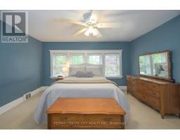 996 WATERLOO STREET - 27
