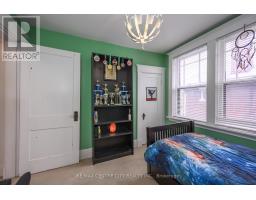996 WATERLOO STREET - 29
