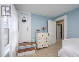 996 WATERLOO STREET - 31