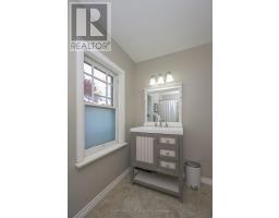 996 WATERLOO STREET - 33