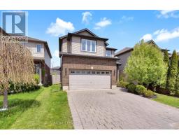 731 SPRINGWOOD CRESCENT - 2