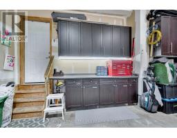 731 SPRINGWOOD CRESCENT - 39