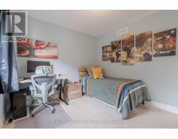 5 DUNNING WAY - 31