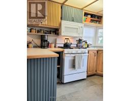 24 ROWAN RD - 77307 BLUEWATER HIGHWAY - 10