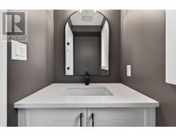 34 POSTMA CRESCENT - 5