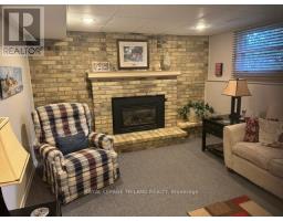 85 MCTAGGART CRESCENT - 17
