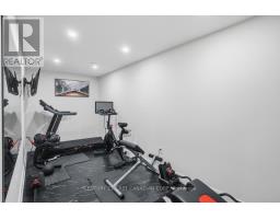 31 BRISCOE CRESCENT - 38