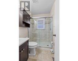 120 SUSAN AVENUE - 29