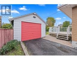 120 SUSAN AVENUE - 4