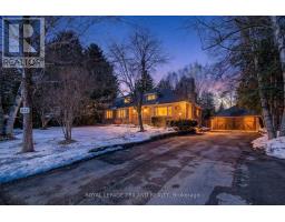 831 RIVERSIDE DRIVE - 2