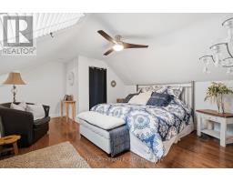 831 RIVERSIDE DRIVE - 27