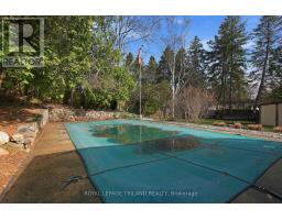 831 RIVERSIDE DRIVE - 42