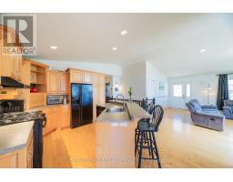 10234 JULIE AVENUE - 16