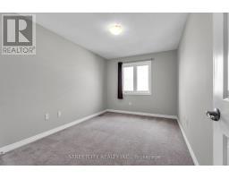 16 - 1030 OAKCROSSING GATE - 22