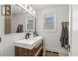 22 BRISCOE STREET E - 15