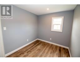 5 BRISCOE STREET W - 17